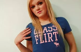 XXX تحویل سكس خشن ايرانى پیتزا دخترانه به آن پسر خروس مکیدن داد