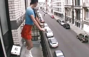 XXX شوهر سخت یک همسر جذاب کلیپ سکسی خارجی خشن را لگد می زند