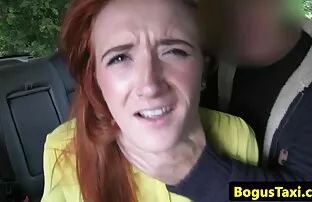 XXX دانشجویان سکس خشن با کیفیت را با اتوبوس بزرگی وصل کنید