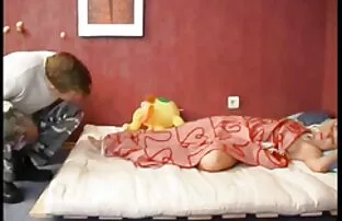 XXX کلاهبرداران خیابانی چک سکس خشن کم حجم در طول رابطه جنسی ، همسران را تعویض می کنند